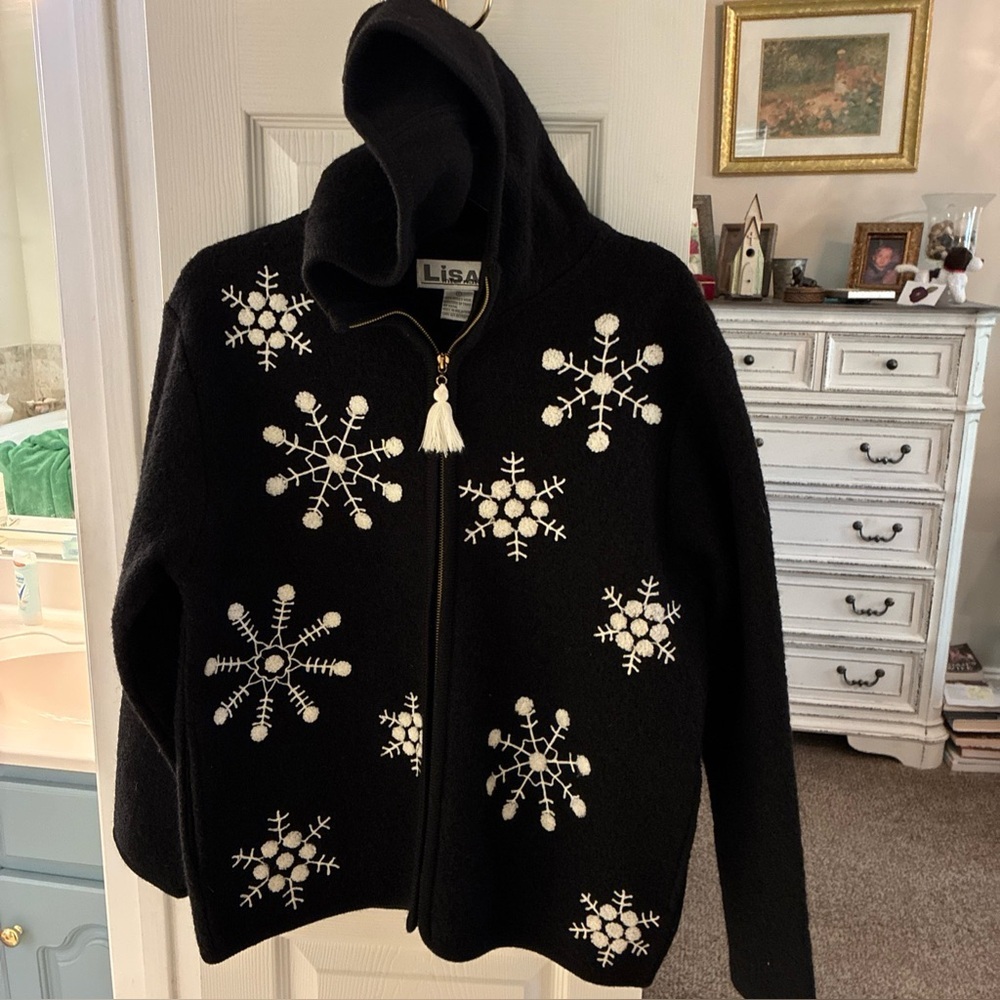 Lisa International Boiled Wool Black Hooded Zip Front Coat Snowflake SZ S